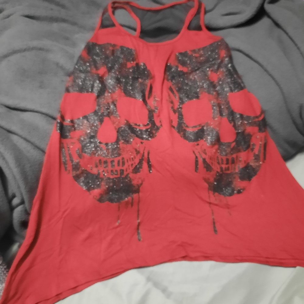 Flowy tank from Hot Topic
